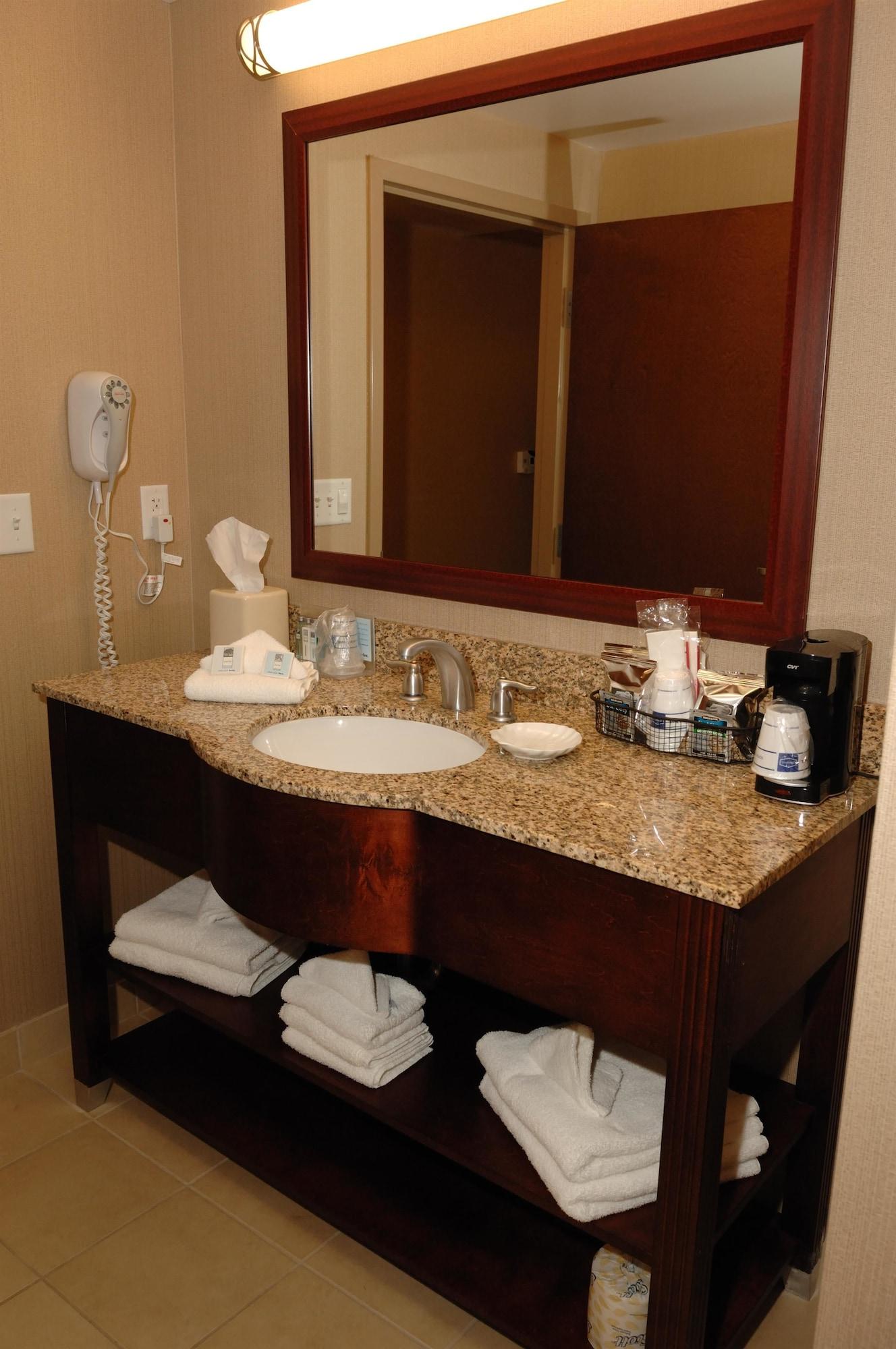 Hampton Inn Watertown Zewnętrze zdjęcie