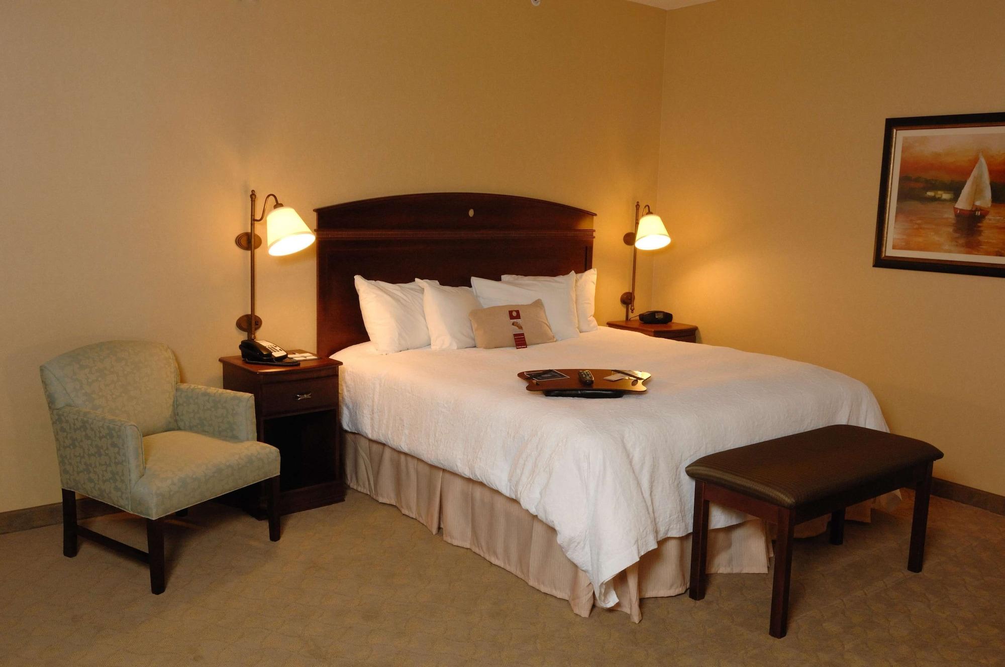 Hampton Inn Watertown Zewnętrze zdjęcie