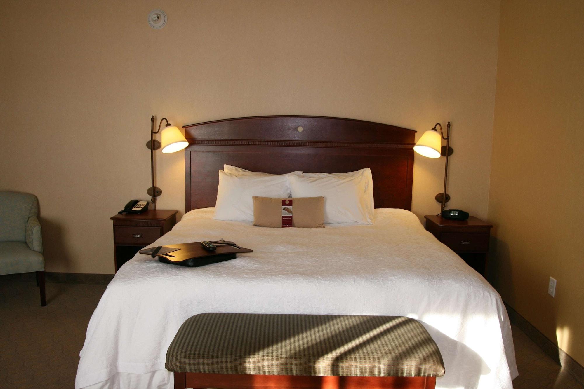 Hampton Inn Watertown Zewnętrze zdjęcie