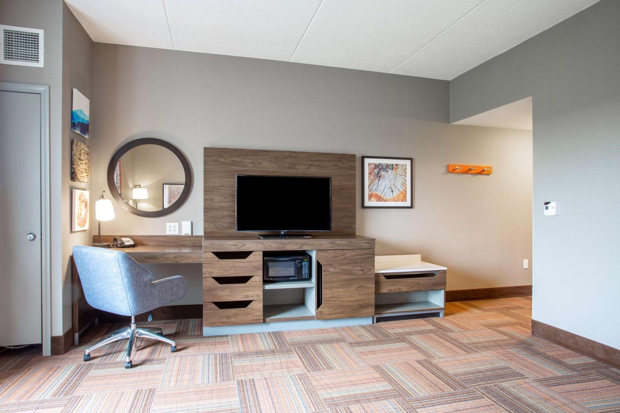 Hampton Inn Watertown Zewnętrze zdjęcie