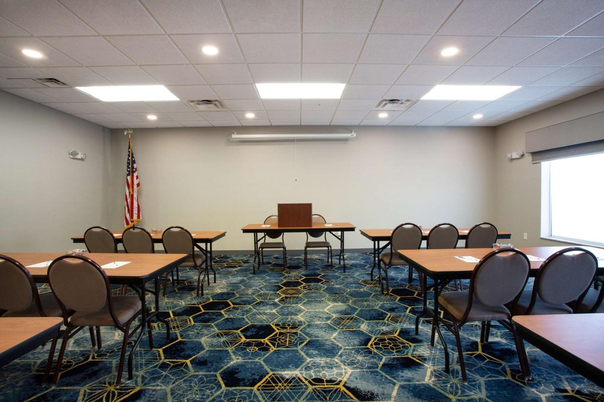 Hampton Inn Watertown Zewnętrze zdjęcie