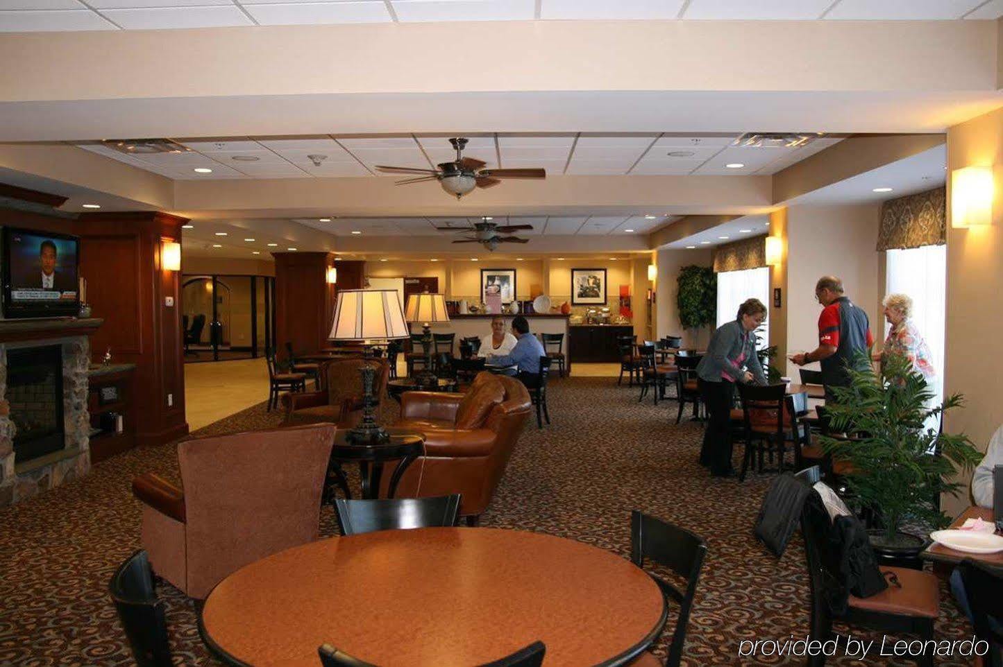 Hampton Inn Watertown Restauracja zdjęcie